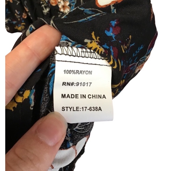 Solitaire Blouse - Picture 5 of 8